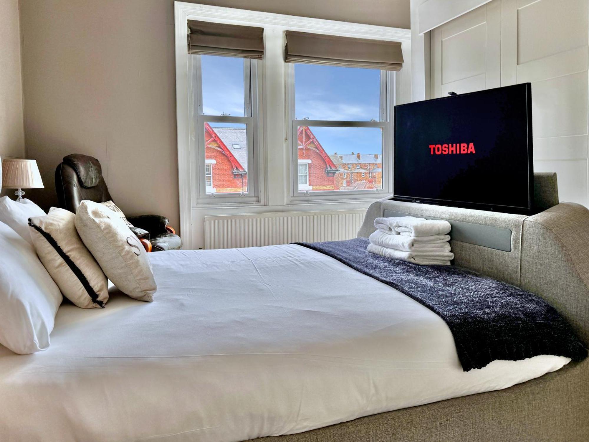 Apartment Victoria With Free Parking 斯卡伯勒 外观 照片